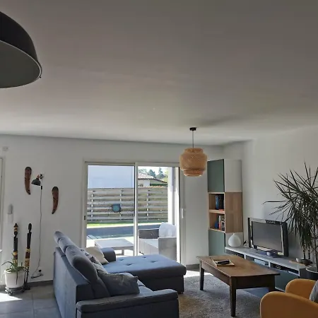 En Lisiere De Foret *