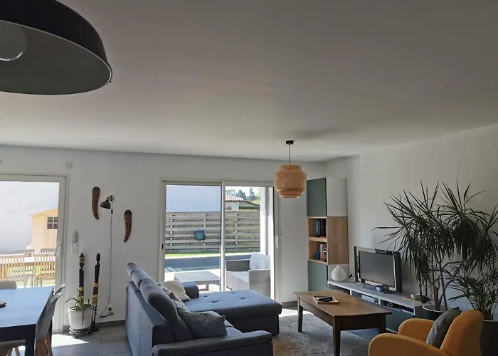 En Lisiere De Foret *